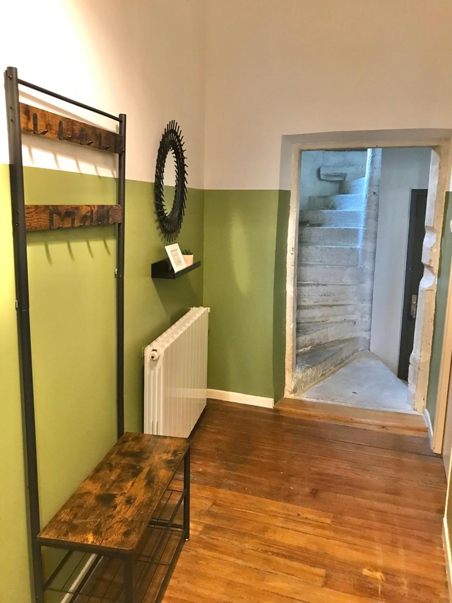 Myzenplace - Duplex 100M2 Cosy, Atypique, Situation Ideale, Parking Montelimar Bagian luar foto
